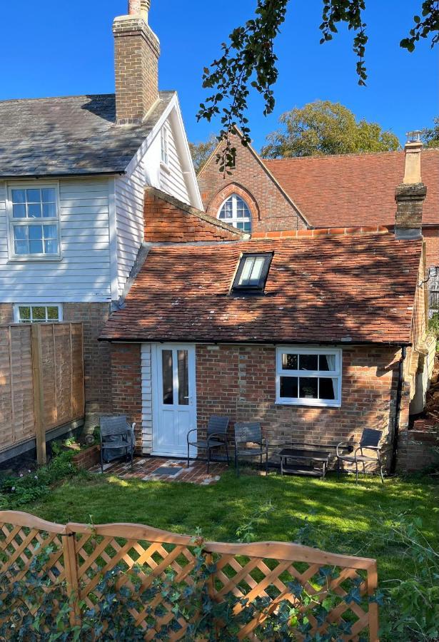 Cute And Cosy Little Cottage Heathfield Extérieur photo